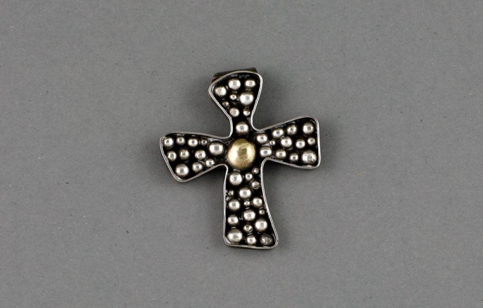 large-imperfect-mosaic-cross-with-gold